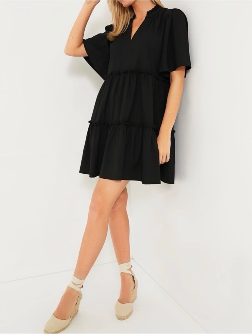 Tuckernuck Black Crepe Crawford
Mini Dress Various Size XXS